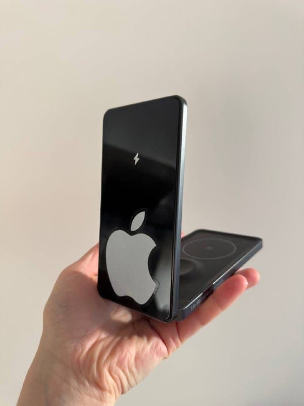 Беспроводная магнитная зарядка 3 в 1 для наушников, телефона и часов