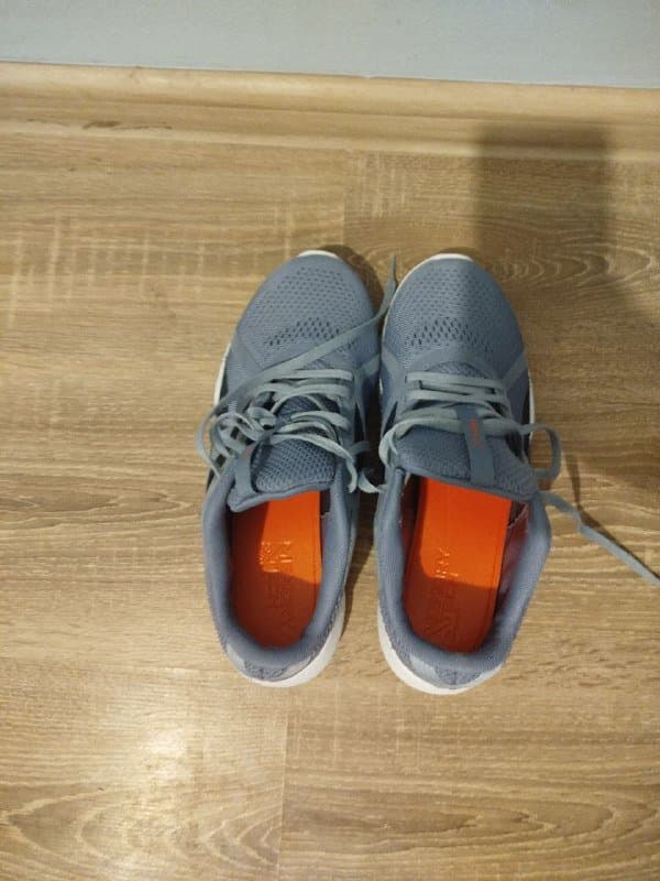 Меховые тапки Next, ботинки Dr Martens, кроссовки Reebok 8