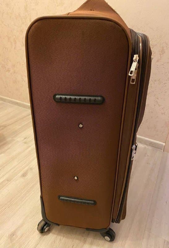 Большой чемодан на колесиках L или XL 3