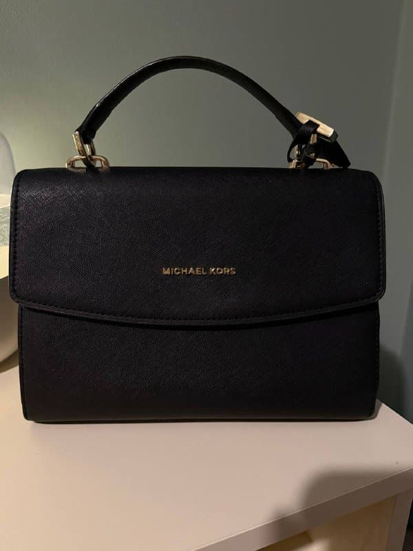 Куртка, сумка, шорты, туника женская 4