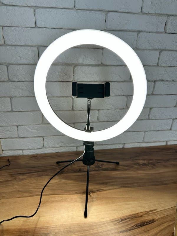 Кольцевая лампа 26см с мини-штативом и креплением для телефона 6