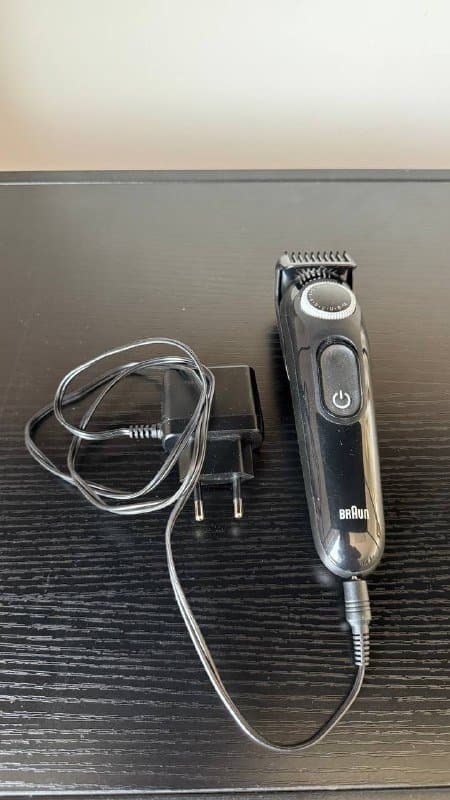 Триммер Braun с зарядкой