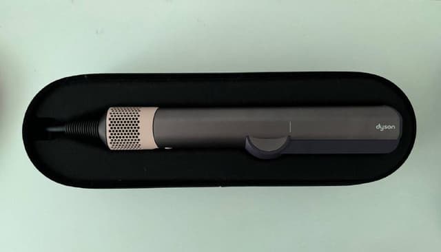Dyson Airstrait выпрямитель волос