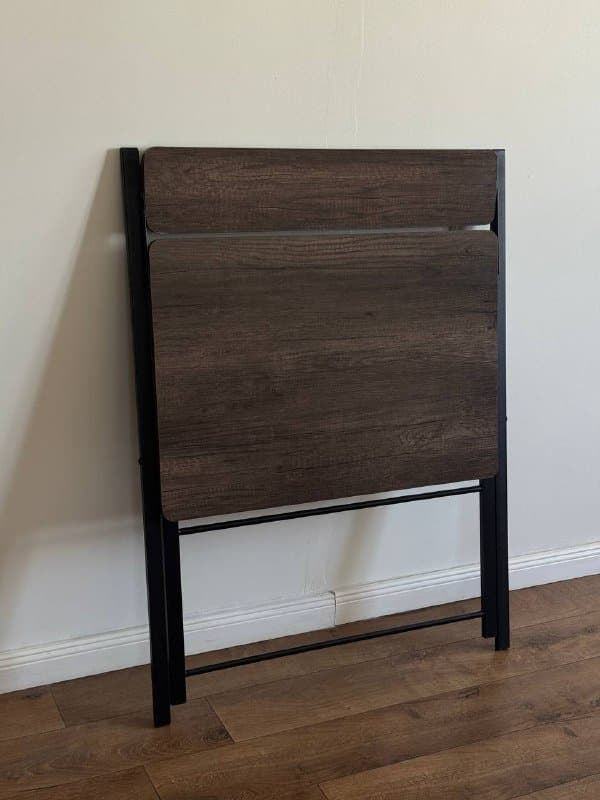 Компактный складной стол