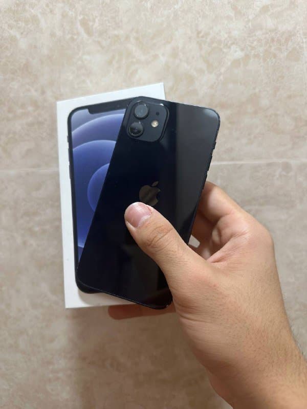 iPhone 12 черный 64GB 1