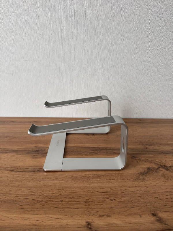 Подставка, стенд для ноутбука 2