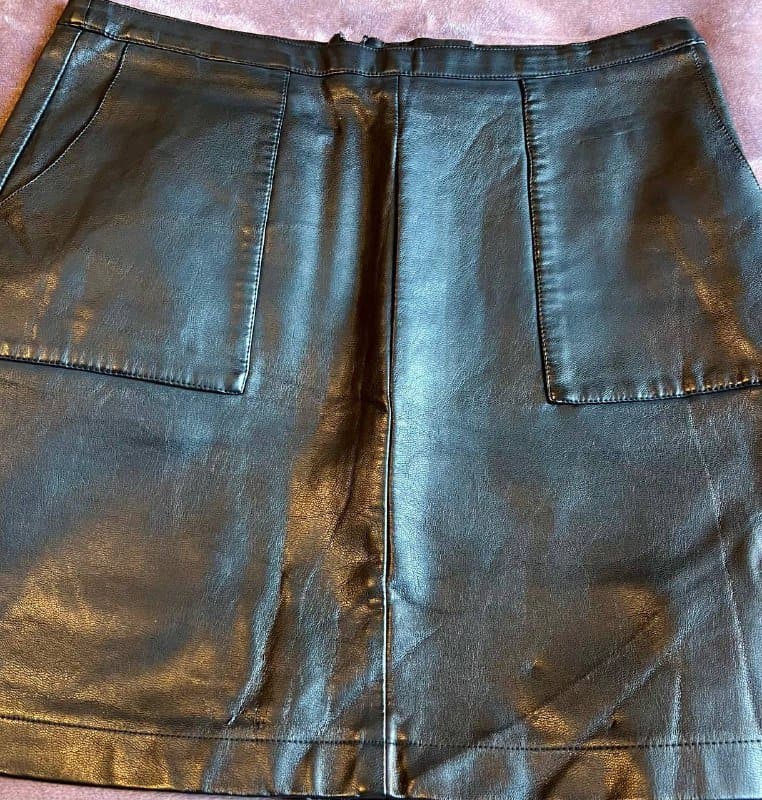 Кожаная юбка черная размер 38 1