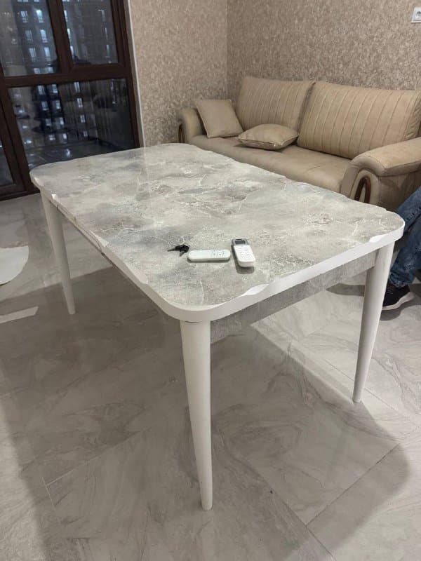 Стол белый с керамической столешницей