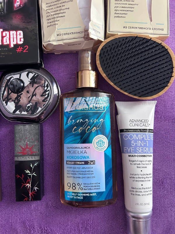 Косметика набор теней, лаки, бальзамы, сыворотка 3
