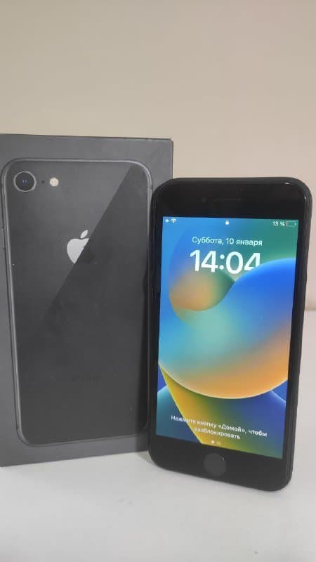 iPhone 8 64 ГБ темно серый