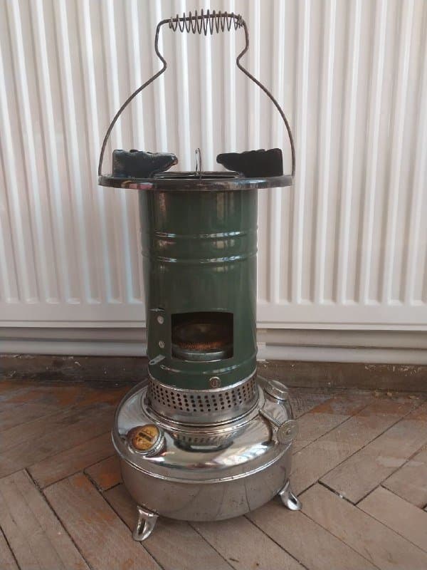 Керосиновая лампа-обогреватель ретро 4