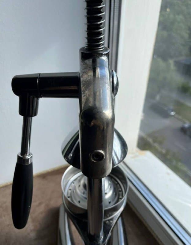 Профессиональная соковыжималка пресс 3