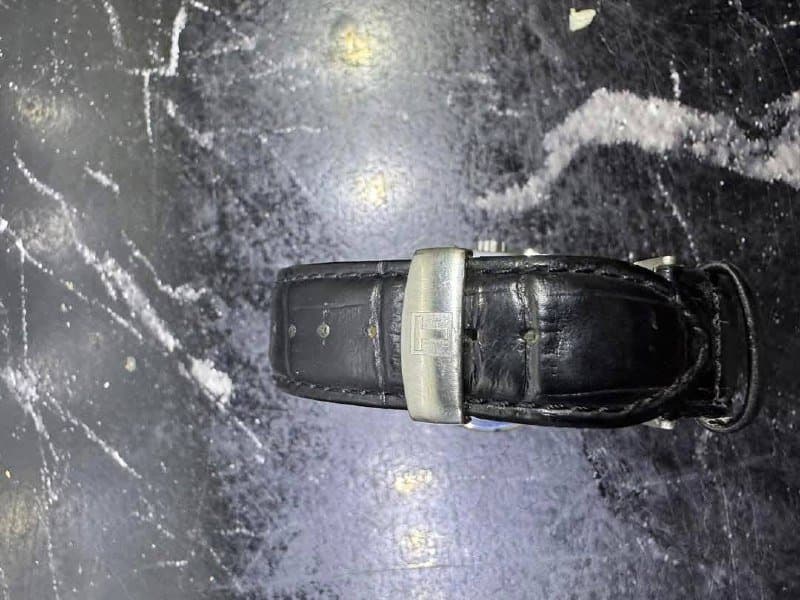 Часы Tissot с кожаным ремешком 4