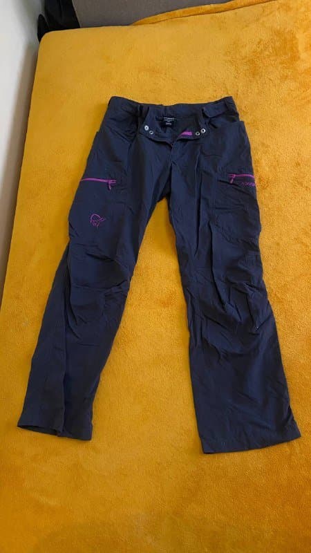 Кофта флисовая, штаны Norrona, штаны Mammut, лонгслив МТВ, поджопник Forclaz, шорты Forclaz, футболки Patagonia, Nothland, Adidas 2