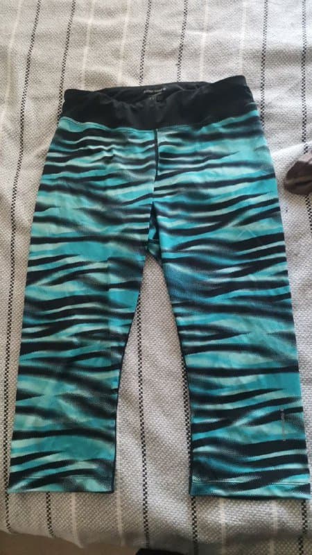 Спортивные бриджи размер М