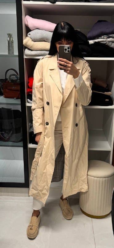 кеды бежевые, ботинки, сумка, платья, костюм, тренч, пальто, куртка, свитеры, лосины, джинсы 6