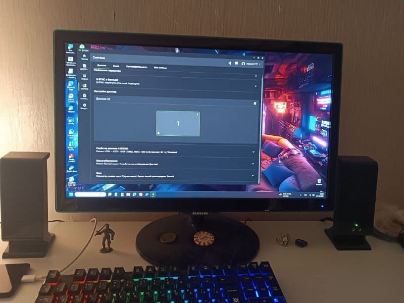 Монитор Samsung 21.5 S22D390Q 1