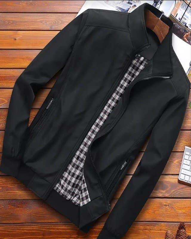 Куртка осень-весна размер L новая