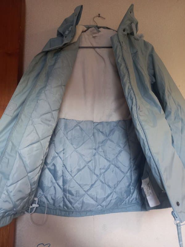 Искуственная шуба Stradivarius S, Эко шуба Bukle M, Куртка утепленная Decathlon Quechua XS, Ботинки/сапоги 38 размер, Зимняя куртка/парка Меч S M 7