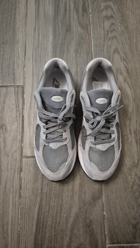 Новые мужские кроссовки New balance 2002 R, 9 US