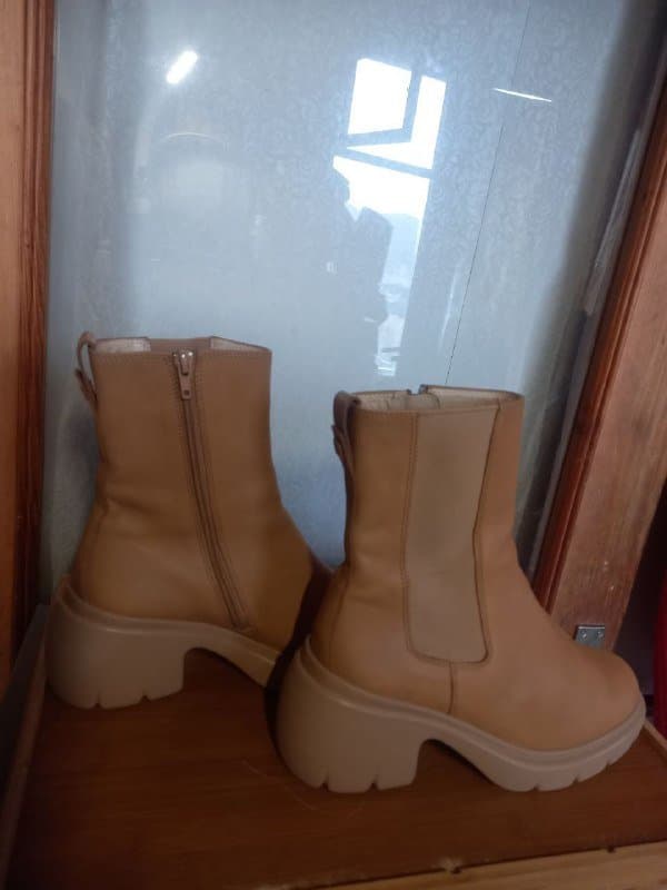 Большой настольный светильник 6