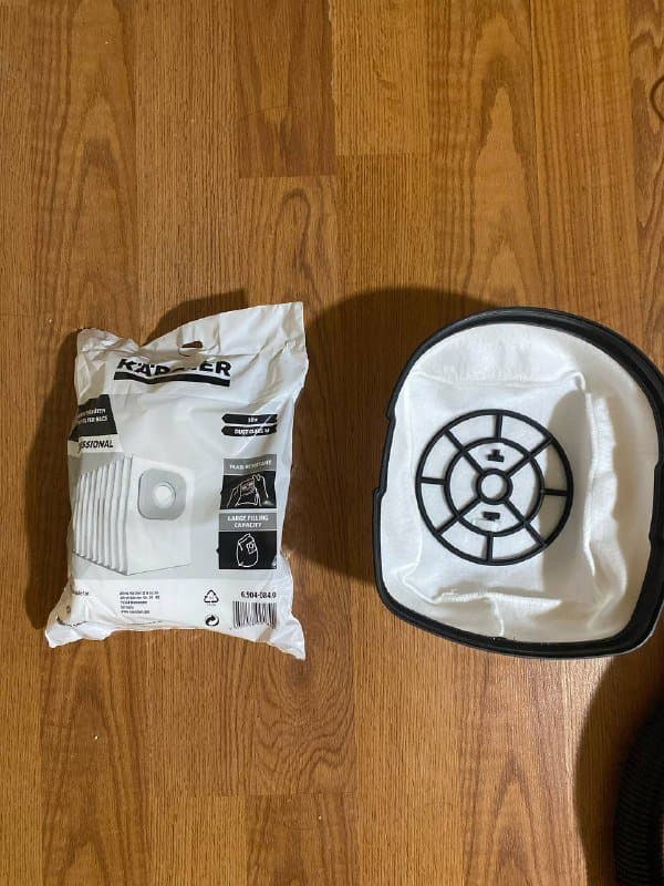 Пылесос Karcher T7/1 Classic с новыми мешками 3