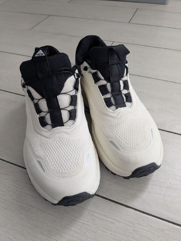 Женские трекинговые кроссовки с быстрой шнуровкой