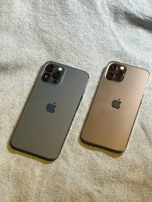iPhone 12 Pro 128gb Space Grey, iPhone 12 Pro Max 256gb Cosmic Blue 2