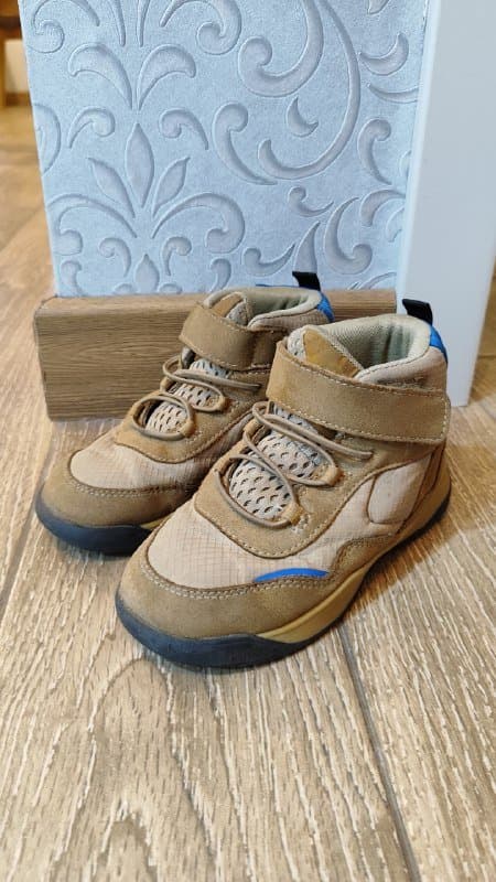 Осень/зима Zara, туфельки, резиновые сапожки для девочки