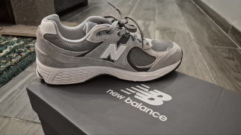 Новые мужские кроссовки New balance 2002 R, 9 US 2