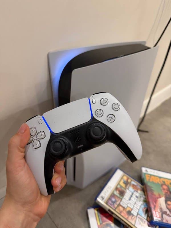PS 5 с дисководом, игры, джойстики 1