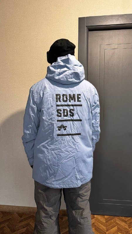 Сноубордические комбинезон, куртка, перчатки 6