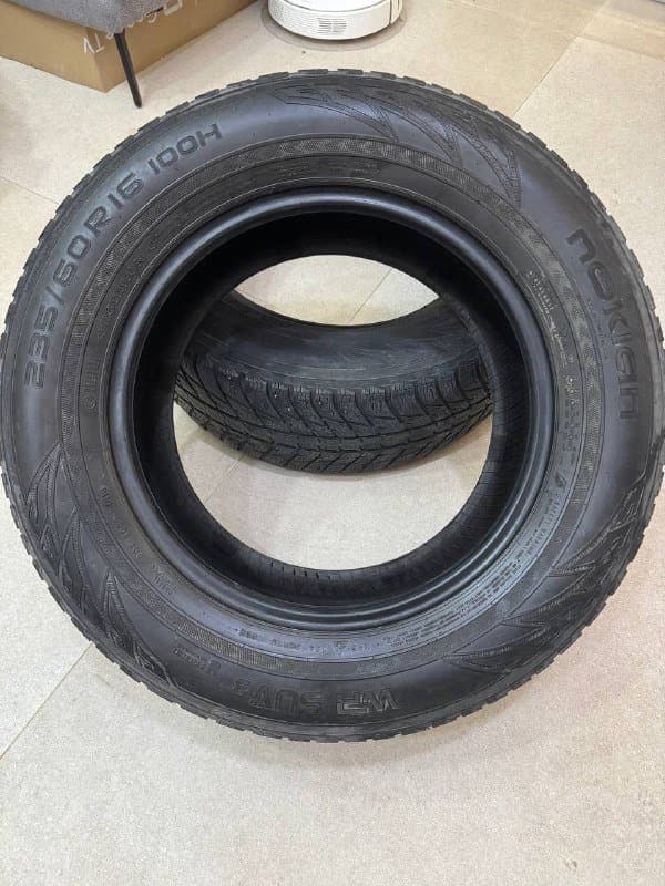 Зимние шины 235/60 R16 NOKIAN WR SUV 3 100H, 2 шт