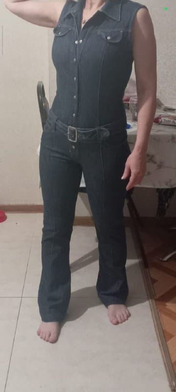 Женские джинсы с поясом 1