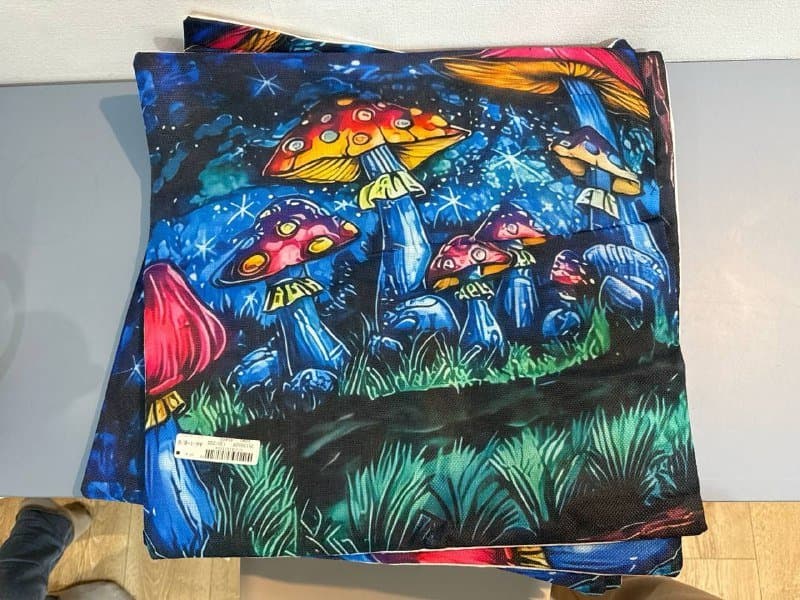 Ведро для мопа, шторка для душа, дерево для зеркала, мультиадаптер, лунный камень, фен, миски, наволочки 10