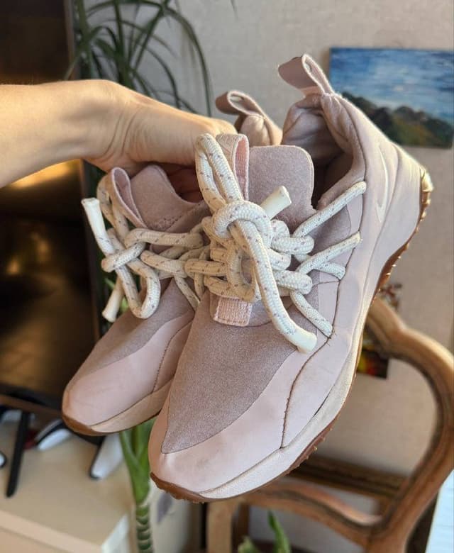 Nike оригинальные кроссовки размер 36-37