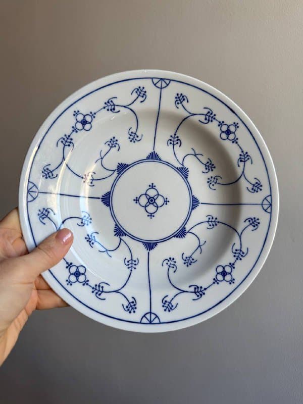 Набор фарфоровой посуды Eisenberg Jäger 4