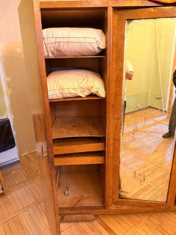 старый шкаф под реставрацию 4
