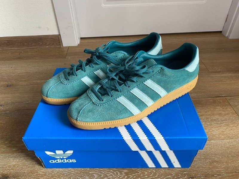 Кроссовки Adidas BRMD размер 10.5 US новые