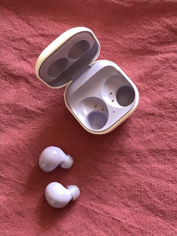 Беспроводные наушники Samsung galaxy buds 2 2