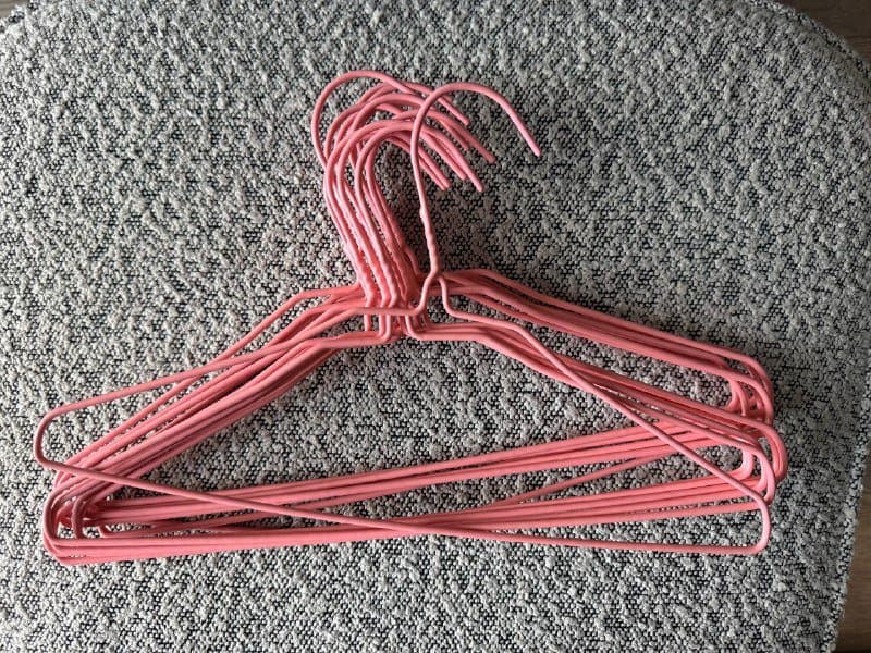 Вешалки для одежды и штанов 2