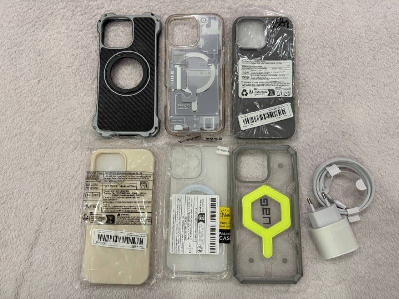 iPhone 16 Pro Max 256 ГБ натуральный титан 9