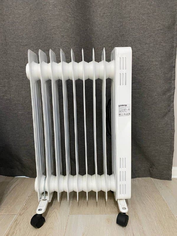 Масляный обогреватель Gorenje на колесах 3