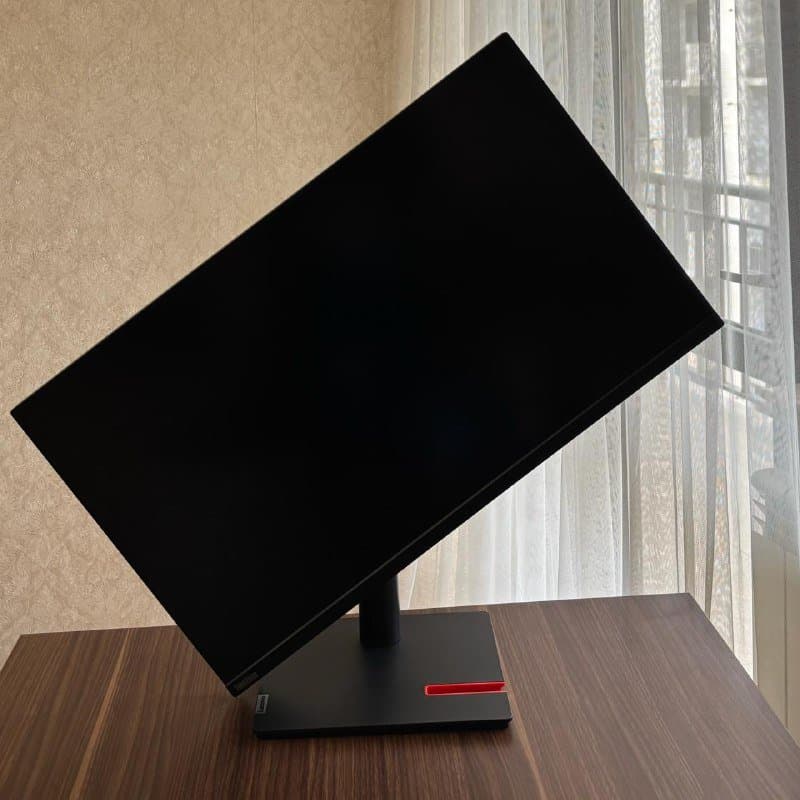 Монитор Lenovo ThinkVision T32p-30 31.5" 4K IPS 2