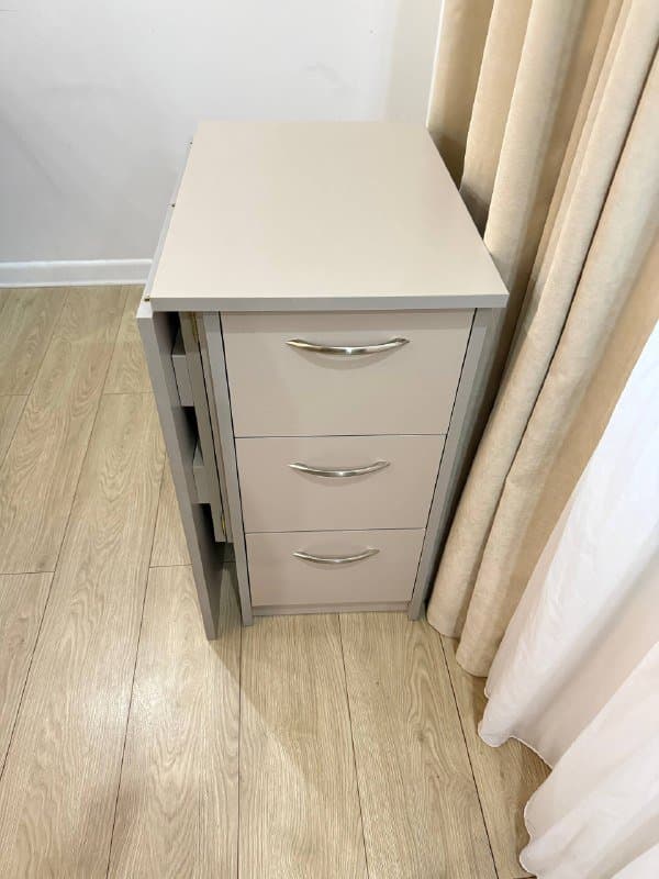 Стол-книжка с тумбой и ящиками