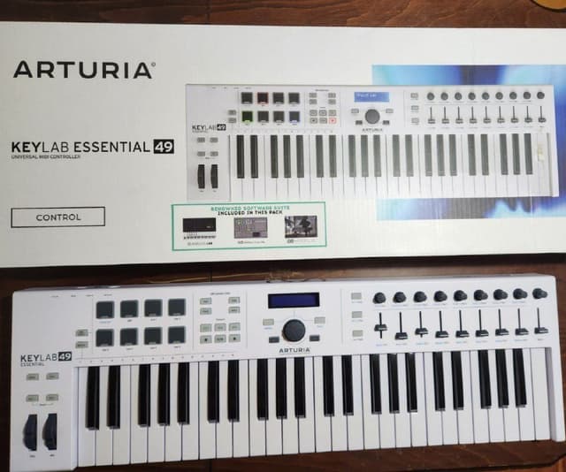 Arturia Keylab Essential 49