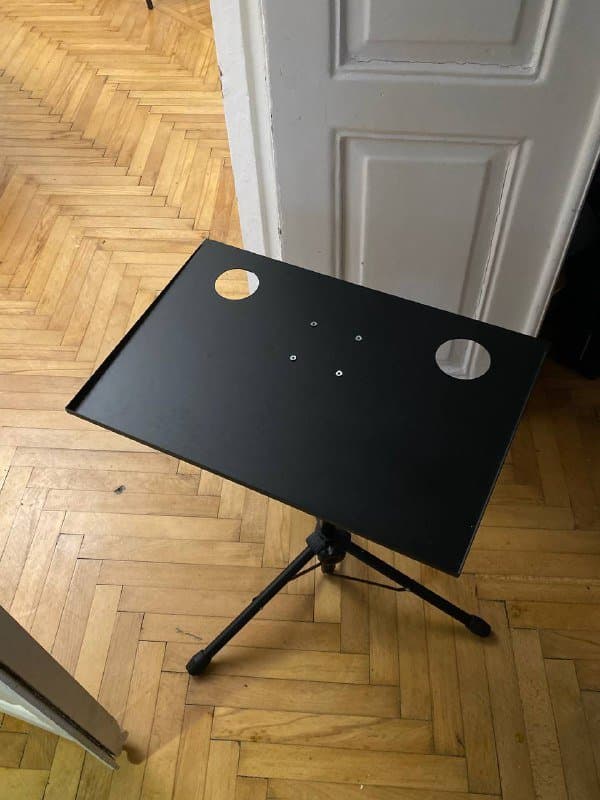 столик регулируемый, холдер, стул для тату