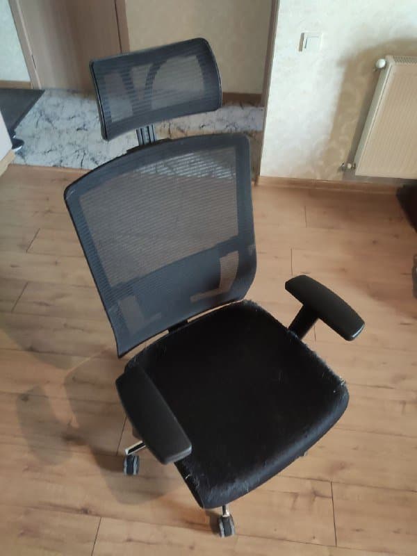 Компьютерное кресло