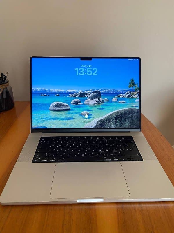 MacBook Pro 16'' M1 Pro 16GB 512GB