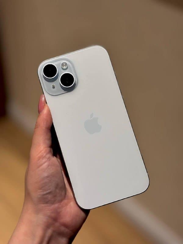 MacBook Pro M1 2020, iPhone 13 Pro 128GB, iPhone 15 128GB, iPad 5 поколения 6